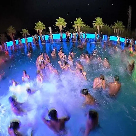 Otel Centro Vacanze Mirage *