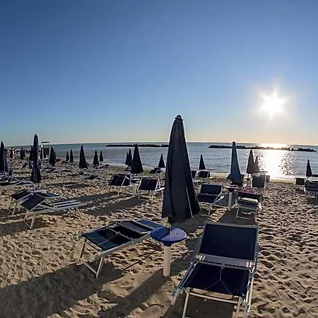 Centro Vacanze Mirage * Marina Palmense